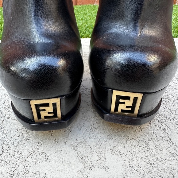 Fendi Fendista boots - Picture 3 of 12